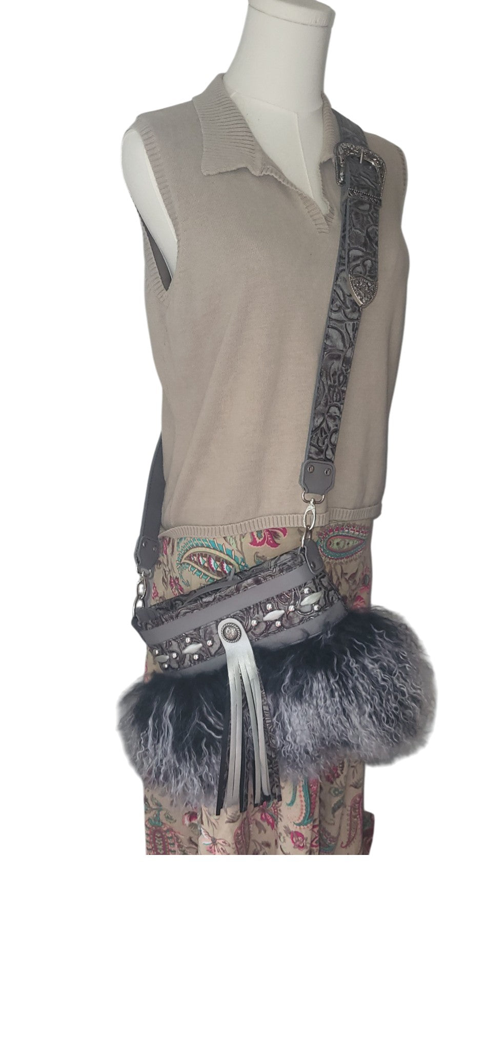 Midnight Western Belle in Italian leather and soft Mongolian lamb Black/white/silver