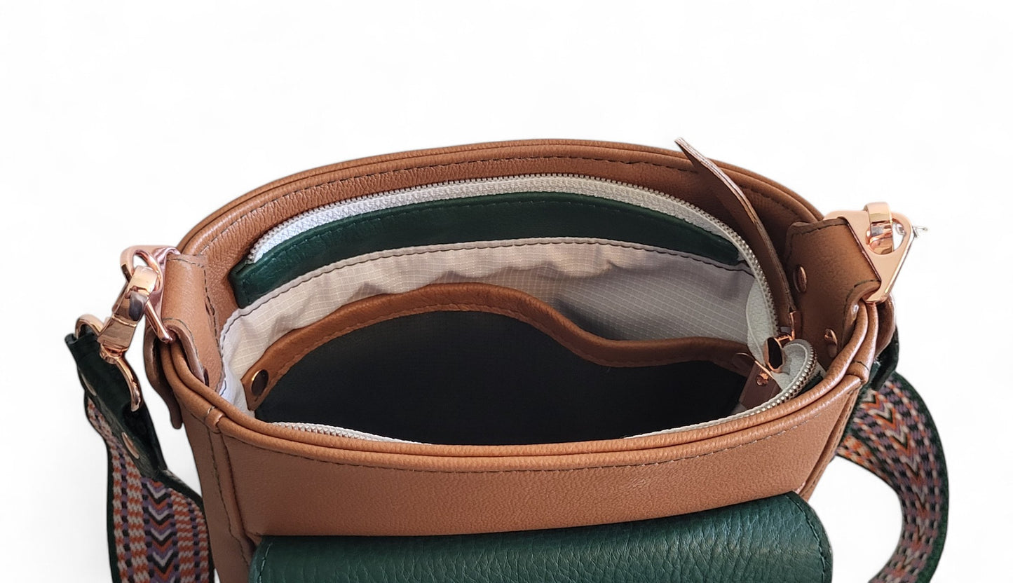 Dayla Crossbody in Leather