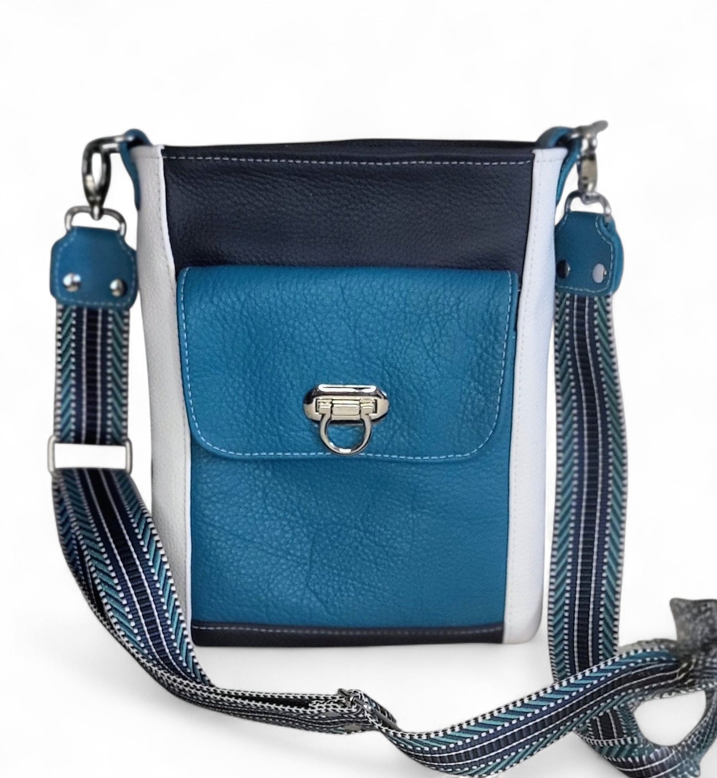 Dayla Crossbody in Leather