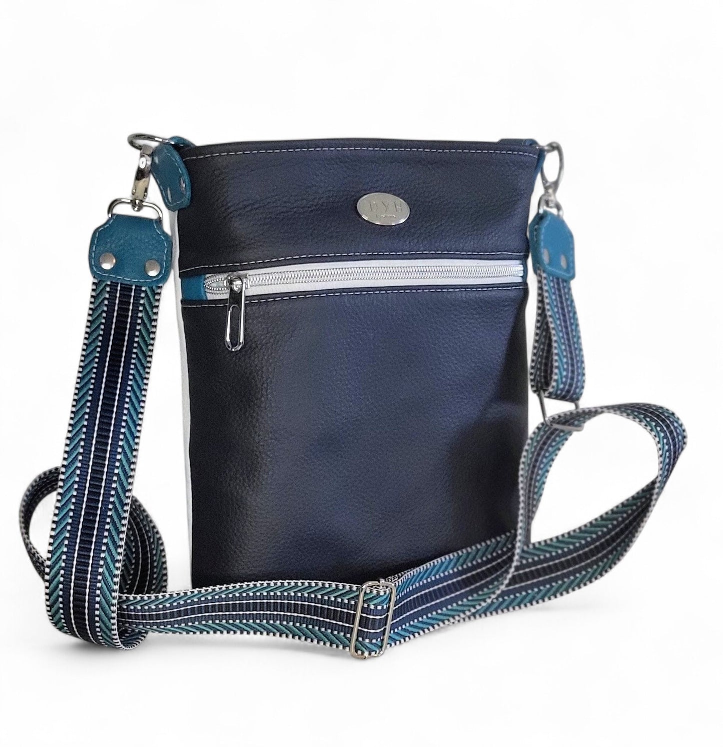 Dayla Crossbody in Leather