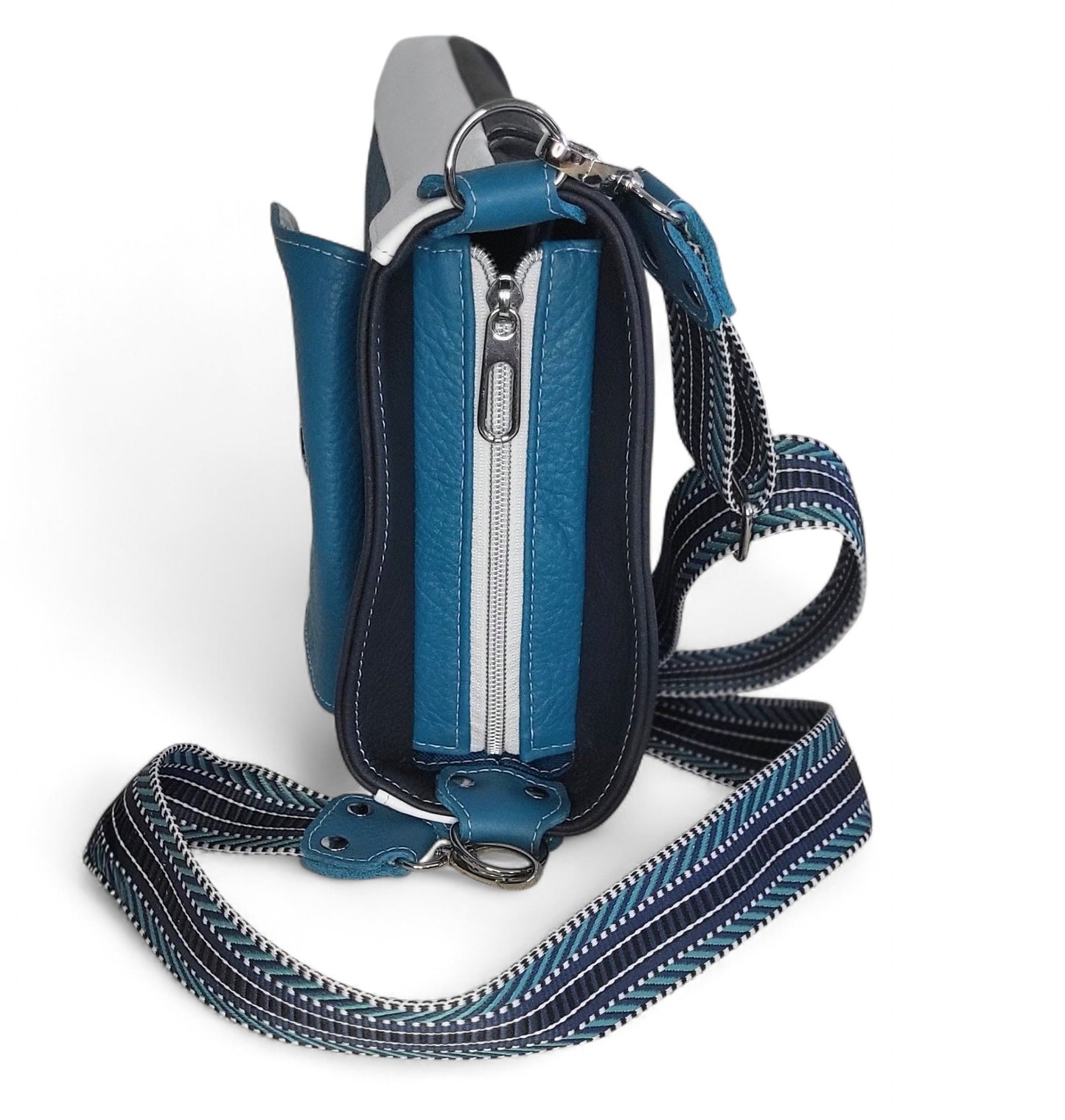 Dayla Crossbody in Leather