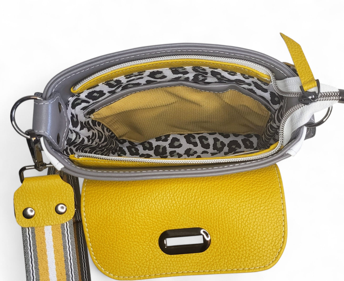 Dayla Crossbody in Leather