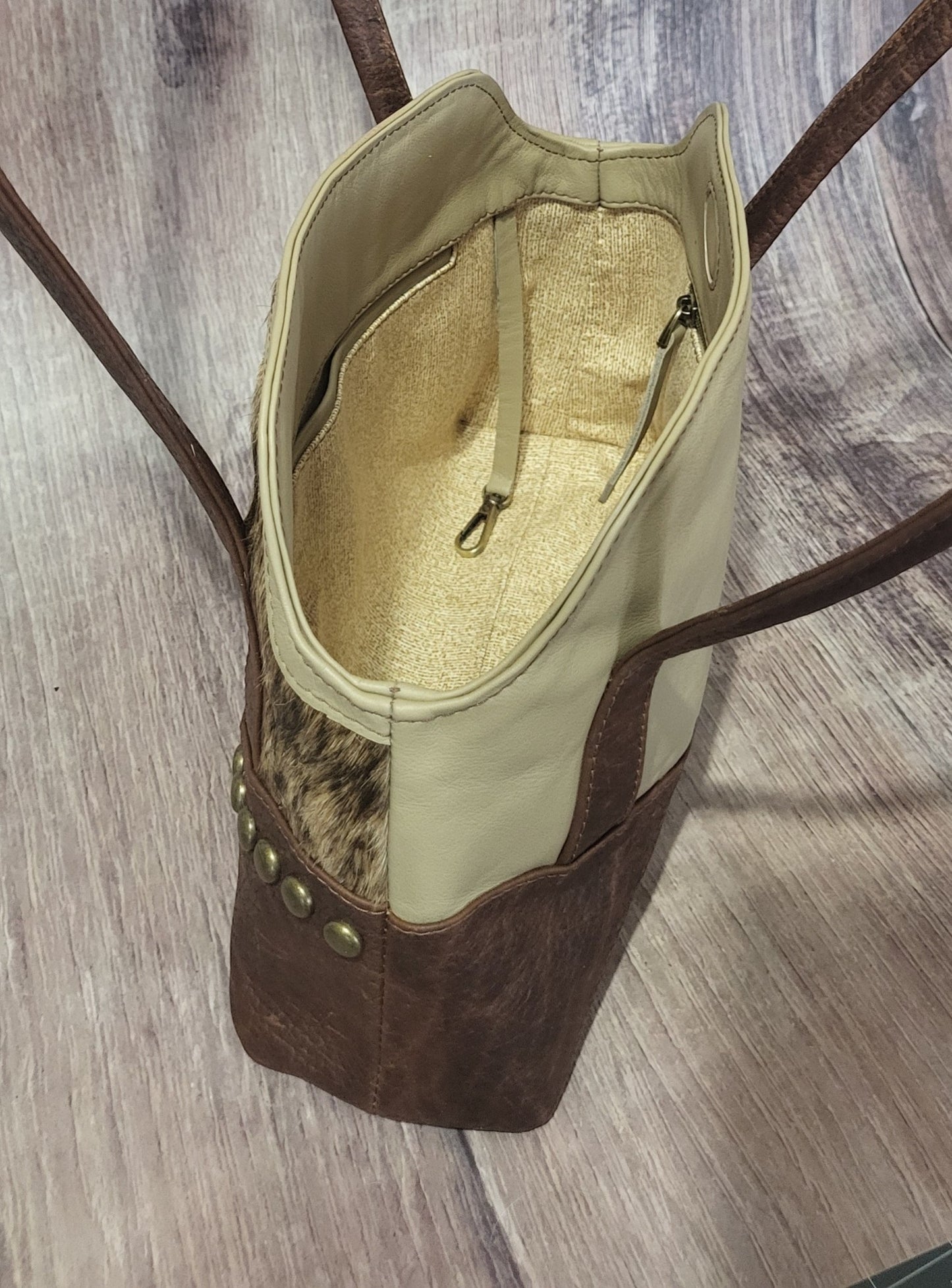 Western Calista - Brindle & Bison