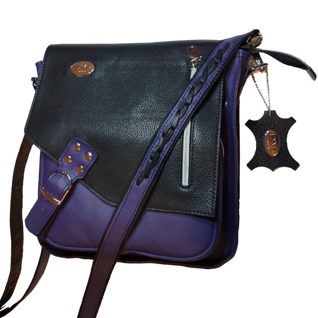 JeroniMore Messenger Bag in Leather